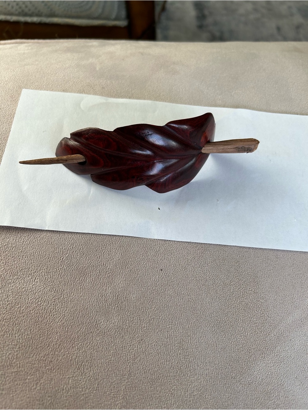 Vintage Hand-Carved Wooden Leaf Hair Slide - Deep Mahogany